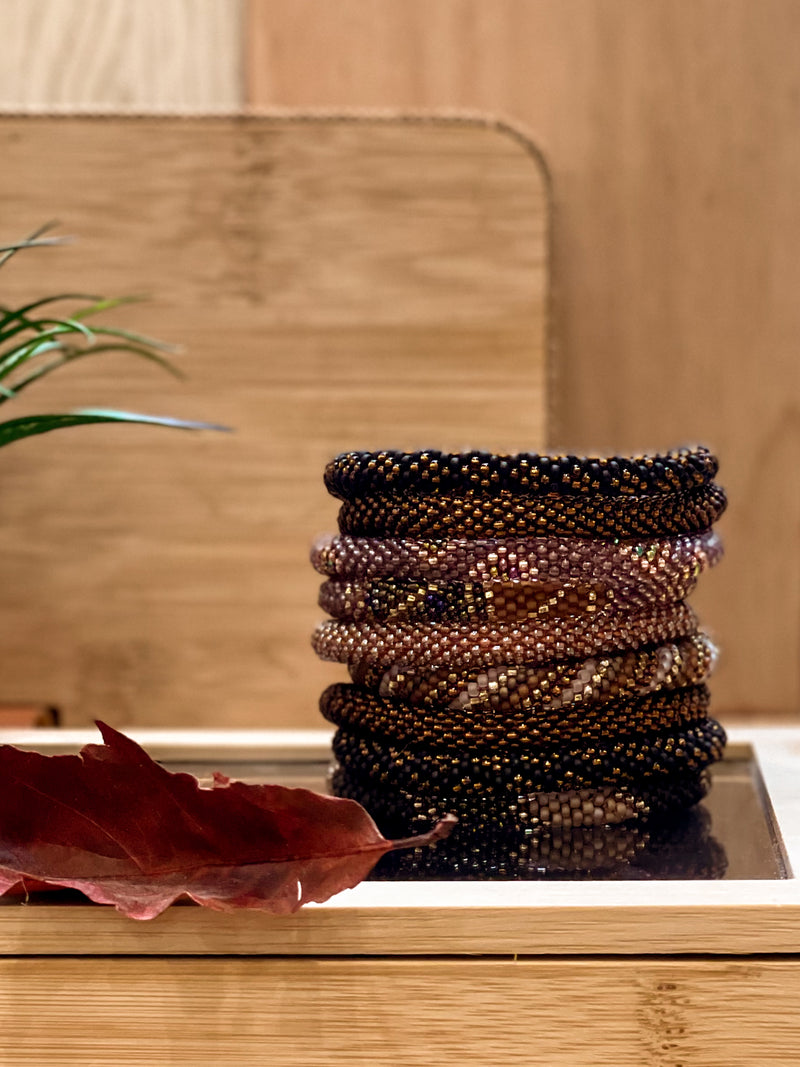 Box 84 bracelets népalais