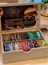 Box 72 bracelets népalais