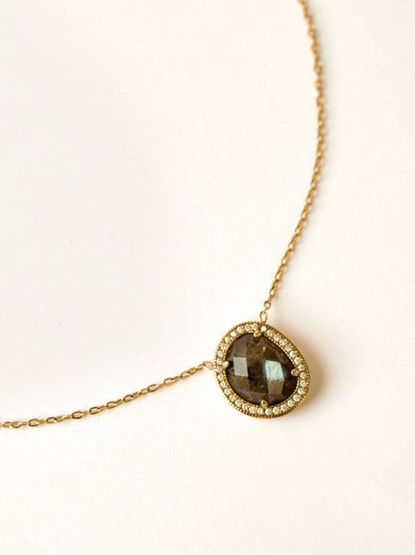 Collier LONE