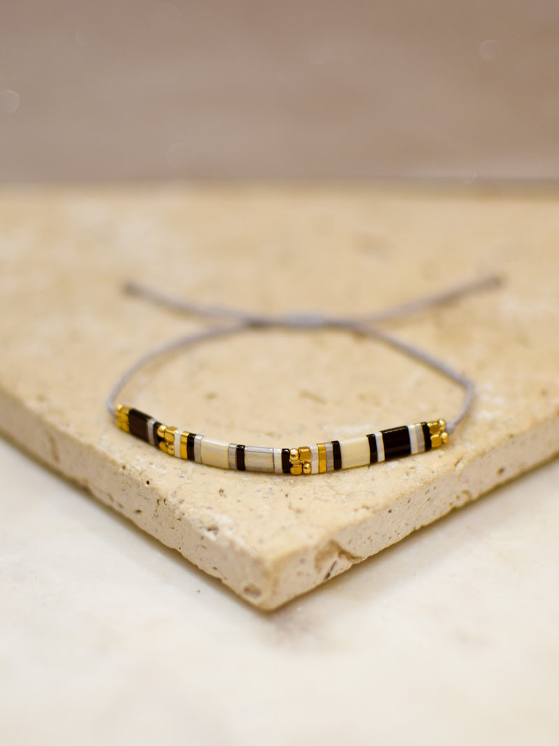 pink square pearl bracelet
