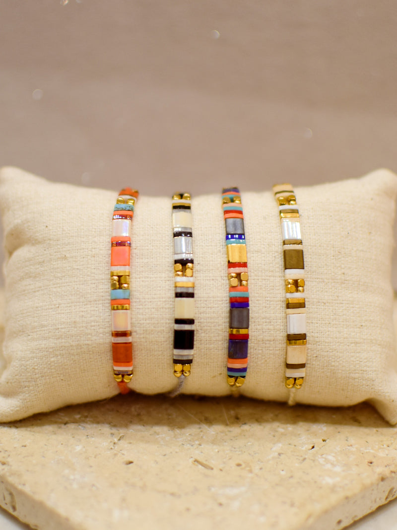 pink square pearl bracelet