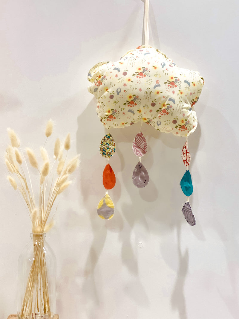 Blumige mobile Wolke